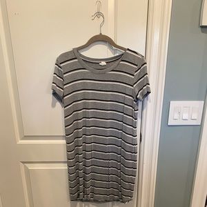 T-shirt dress